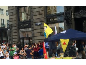 PKK terör örgütü yandaşları, Viyana'da stand açtı