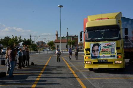 63. Yardım Tırı Yolda
