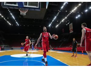 A Milli Erkek Basketbol Takımı'nda hazırlıklar sürüyor