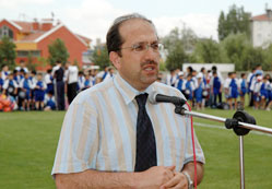 Esen yeniden T. B.  Birliği'nde
