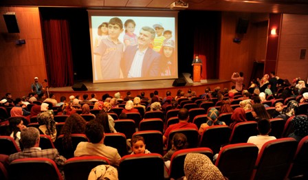 Büyükşehir Van ve Ahlat’ta iftar yemeği veriyor
