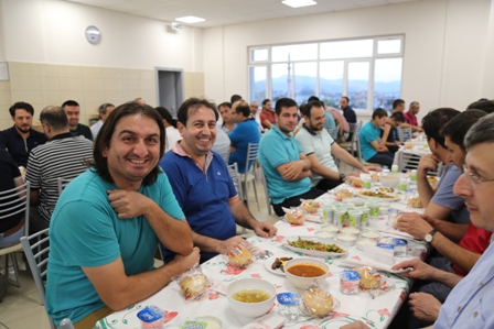 Lale mezunları iftarda buluştu