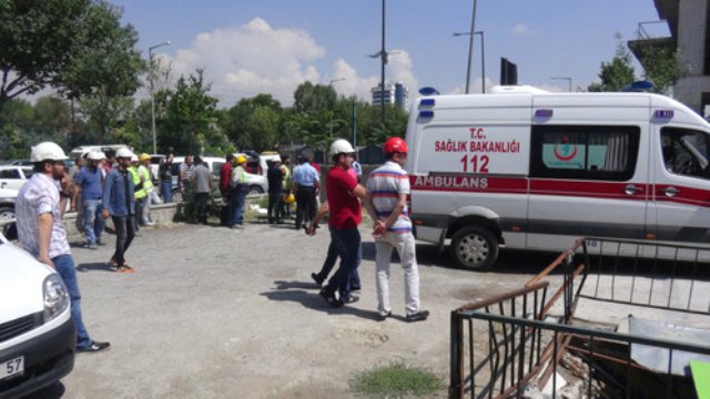 İnşaatın 9. Katından Düşen Suriyeli Hayatını Kaybetti