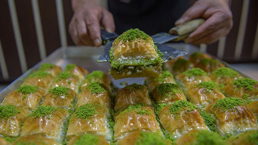 Baklavacılarda 'bayram bereketi'