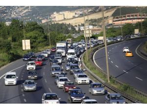 Tatilciler dönüş yolunda