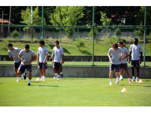 Adanaspor Bolu'da topbaşı yaptı