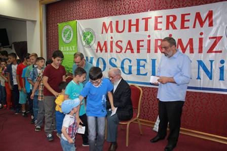 Ribat Eğitim Vakfı bayramlaştı