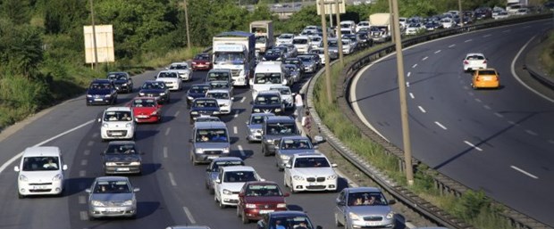 Tatilcilerde dönüş başladı: Konya-Ankara Yolu'nda yoğunluk