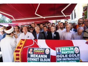 Turgay Şeren son yolculuğuna uğurlandı