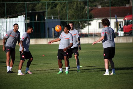 Adanaspor'un Bolu kampı