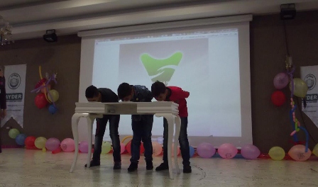 AYDER'den Suriyeli çocuklara bayram eğlencesi