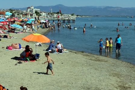 Edremit Körfezi'nde tatilci yoğunluğu azaldı