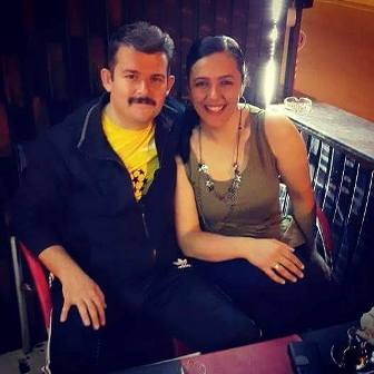 Aykol çifti çok mutlu