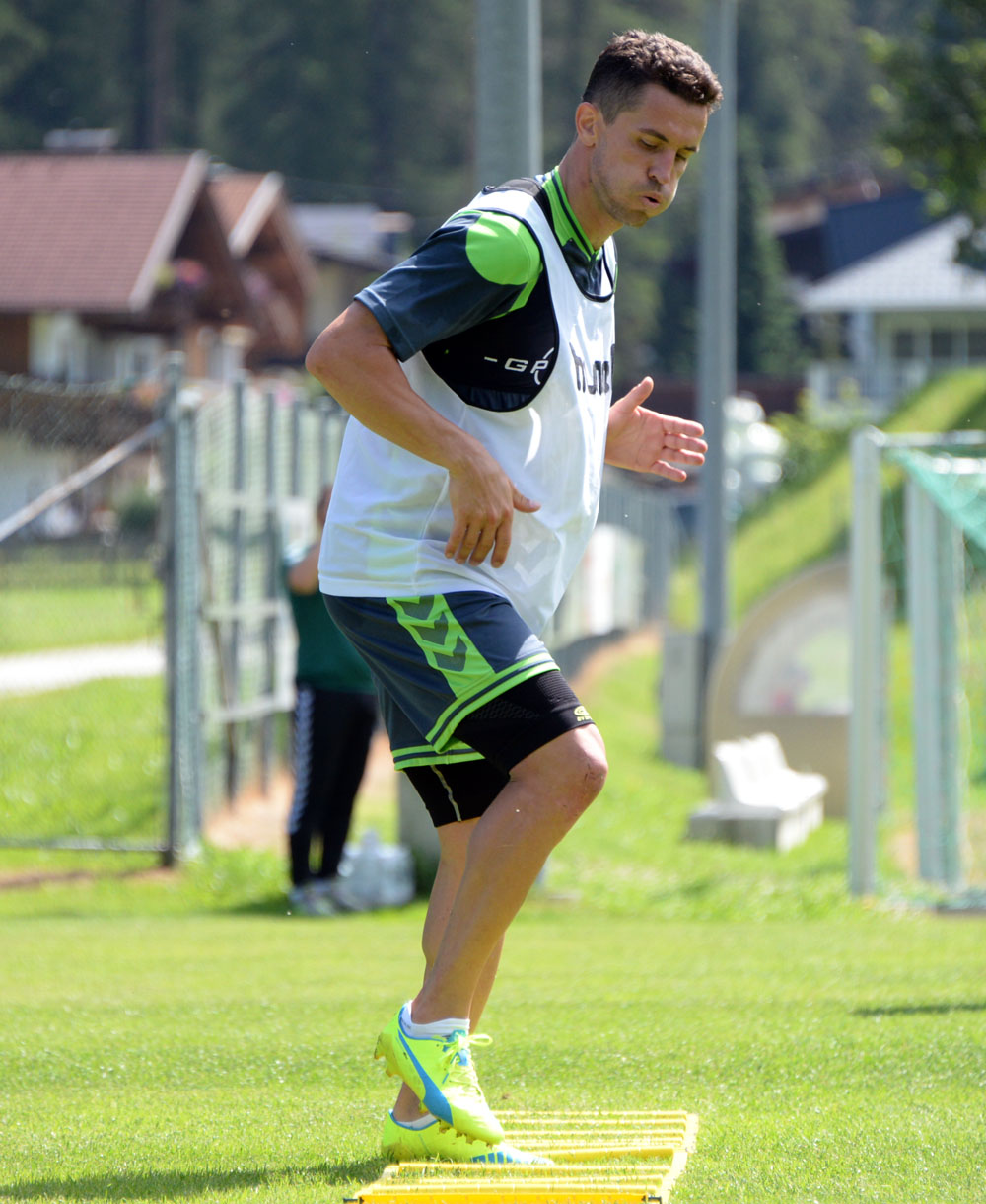 Rangelov, sıkı çalışıyor