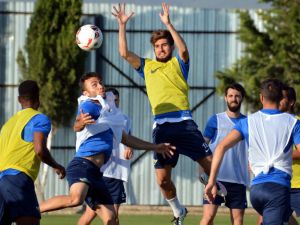 Akhisar Belediyespor'da yeni sezon hazırlıkları