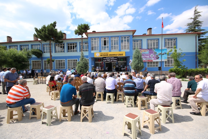 Mezunlar pilavda buluştu