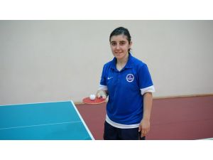 Dördüncü olimpiyatta sıra altında