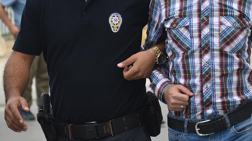 İzmir merkezli FETÖ/PDY operasyonu