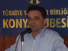 Darbeyi siyasiler engelleyemez