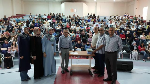 Aday öğretmenlerden Nijer’e su kuyusu