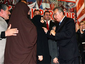 Çarşaf Açılımına çok AĞIR TEPKİLER