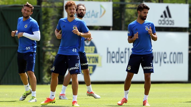 Fenerbahçe'de yeni sezon hazırlıkları