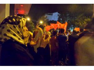 Türkiye darbe girişimine karşı ayakta