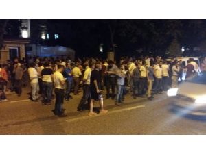 Türkiye darbe girişimine karşı ayakta