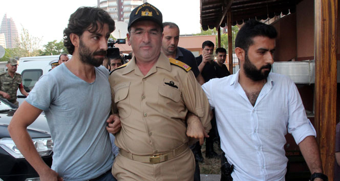 Akdeniz Bölge Garnizon Komutanı gözaltına alındı