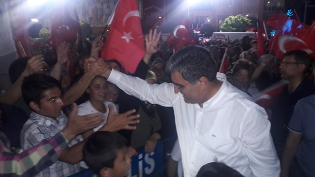 Konuk: Önce Türkiye önce millet