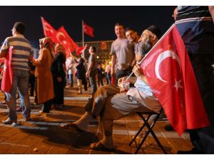 FETÖ'nün darbe girişimine tepkiler