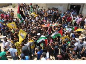 İsrail askerlerinin öldürdüğü Filistinli çocuk defnedildi