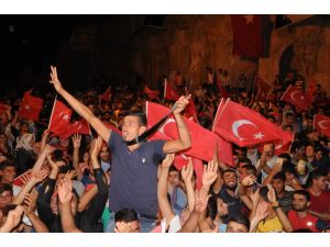 FETÖ'nün darbe girişimine tepkiler