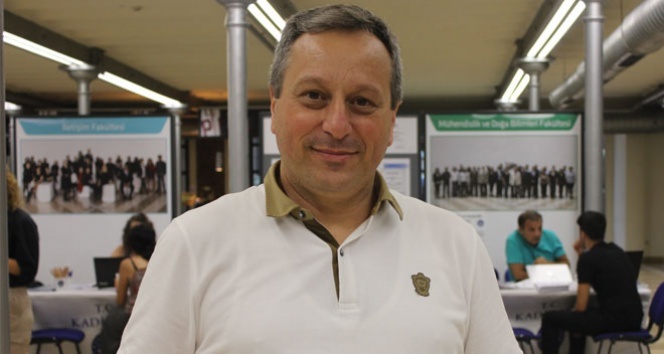 Rektörden tercih dönemi çağrısı: ‘Ülkedeki sıkıntılar nedeniyle gençlerin geleceğini tehlikeye atamayız’