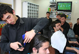 Tuzlukçu'da kuaförlük ve takı tasarım kursu