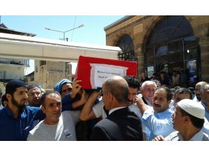 Şehit korucu son yolculuğuna uğurlandı