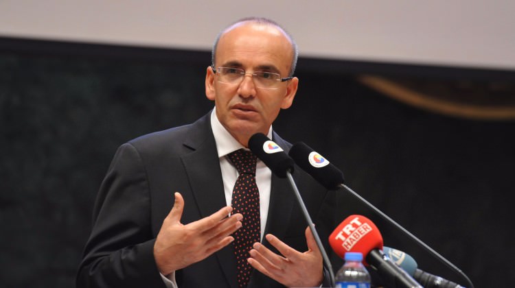 Şimşek: 1000'den fazla askeri personel firari