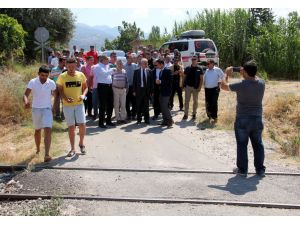 GÜNCELLEME 2- Manisa'da hemzemin geçitte kaza: 6 ölü, 22 yaralı