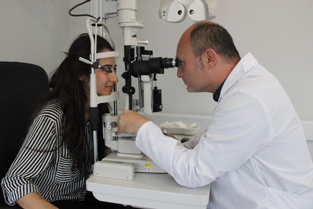 Göz tansiyonu körlüğe neden olabiliyor