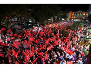 FETÖ'nün darbe girişimine tepkiler