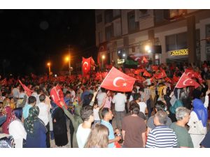 FETÖ'nün darbe girişimine tepkiler