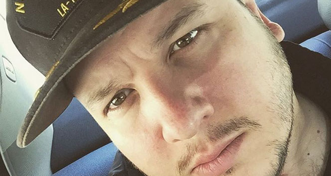 Darbeyi lanetledi, meydanları dolduranları kutladı