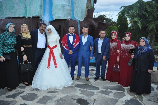 Kaya ve Ercengiz aileleri akraba oldu