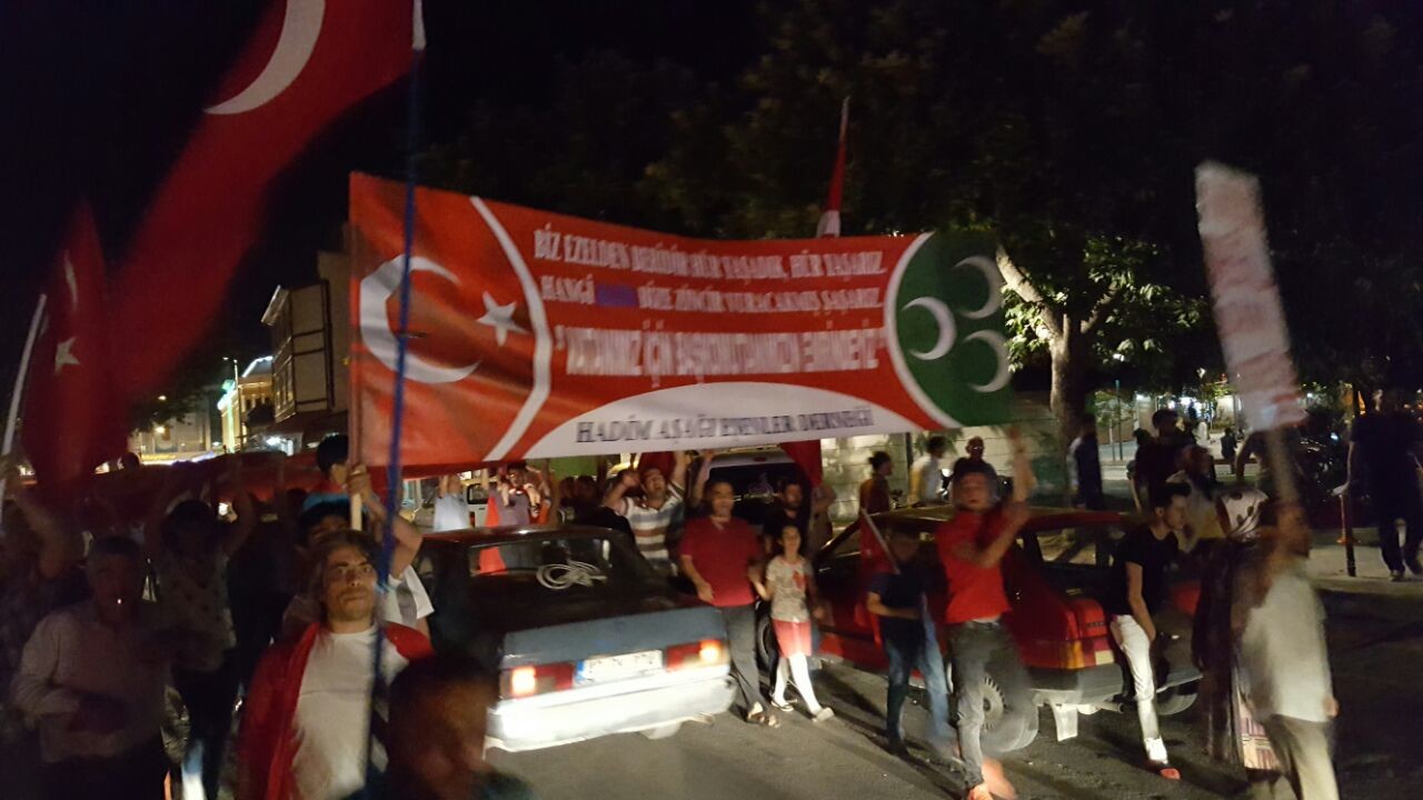 Konya'da  tepki yürüyüşleri devam ediyor
