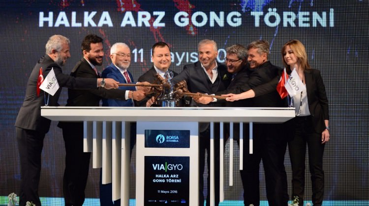 Gayrimenkul devi borsa kotundan çıkarıldı