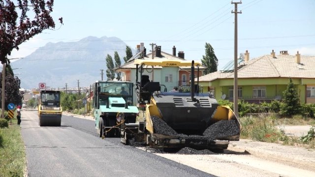 Seydişehir’de asfalt çalışması