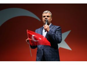 Başbakan Yardımcısı Kaynak Kısıklı'da demokrasi nöbetine katıldı