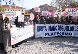 Başörtüsü siyasetin turnusol kağıdı