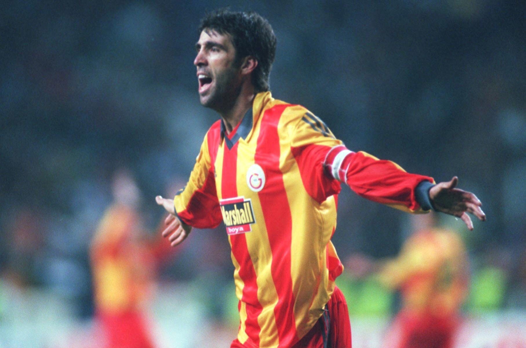 Hakan Şükür Galatasaray'dan ihraç ediliyor