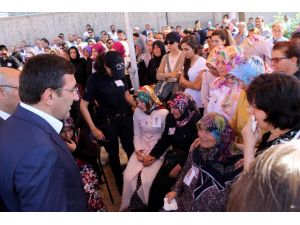 Şehitlerimizi uğurluyoruz